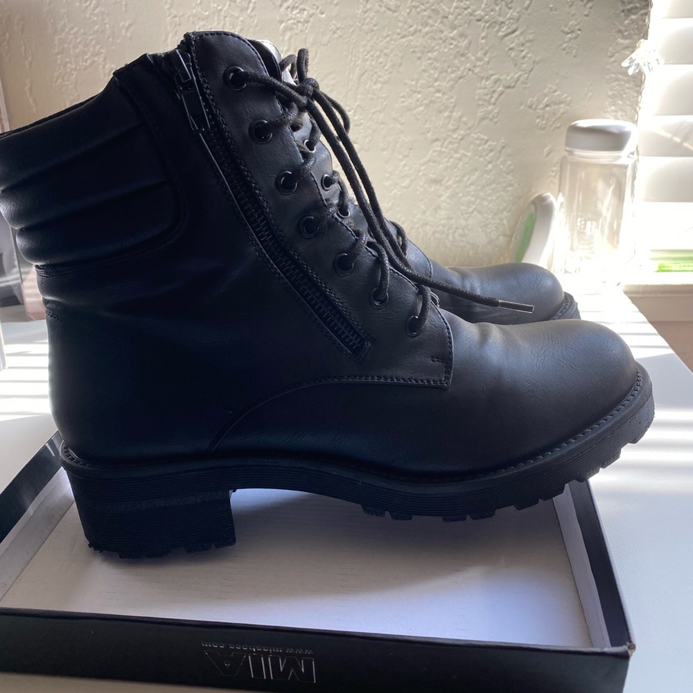MIA Combat Boots